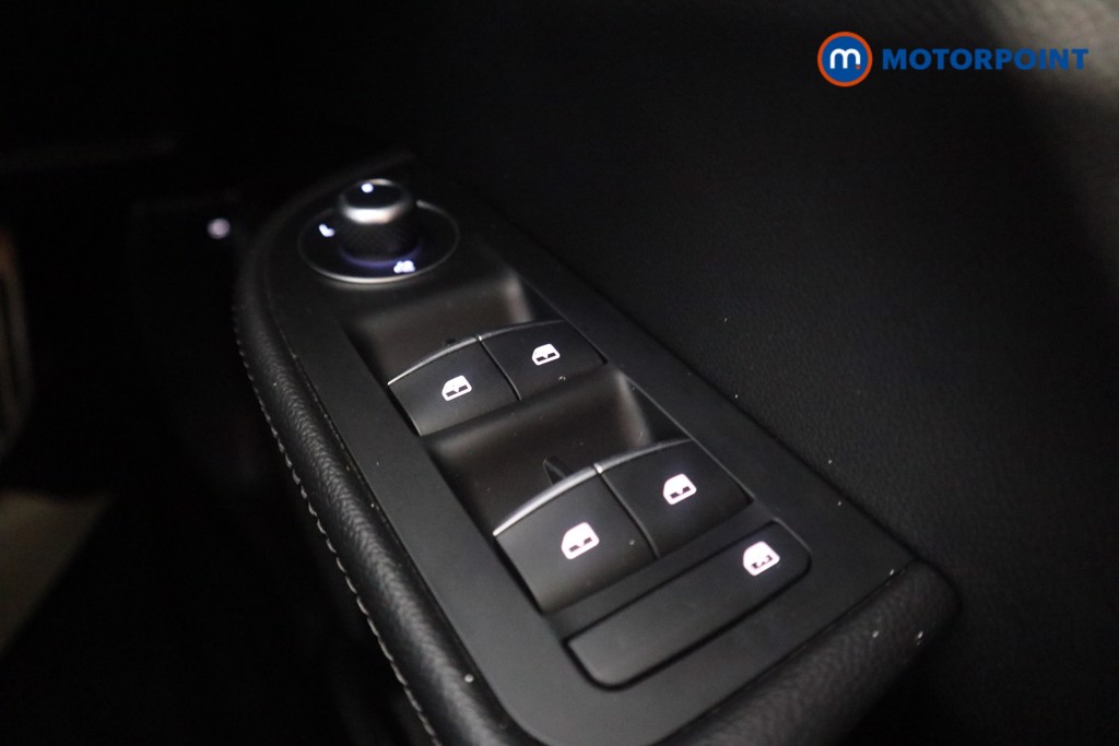 Alfa Romeo Giulia Nero Edizione Automatic Petrol Saloon - Stock Number (1582311) - 6th supplementary image