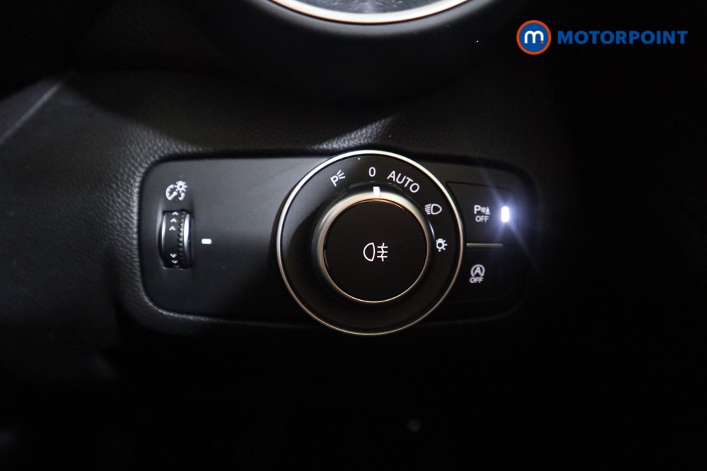Alfa Romeo Giulia Nero Edizione Automatic Petrol Saloon - Stock Number (1582311) - 7th supplementary image