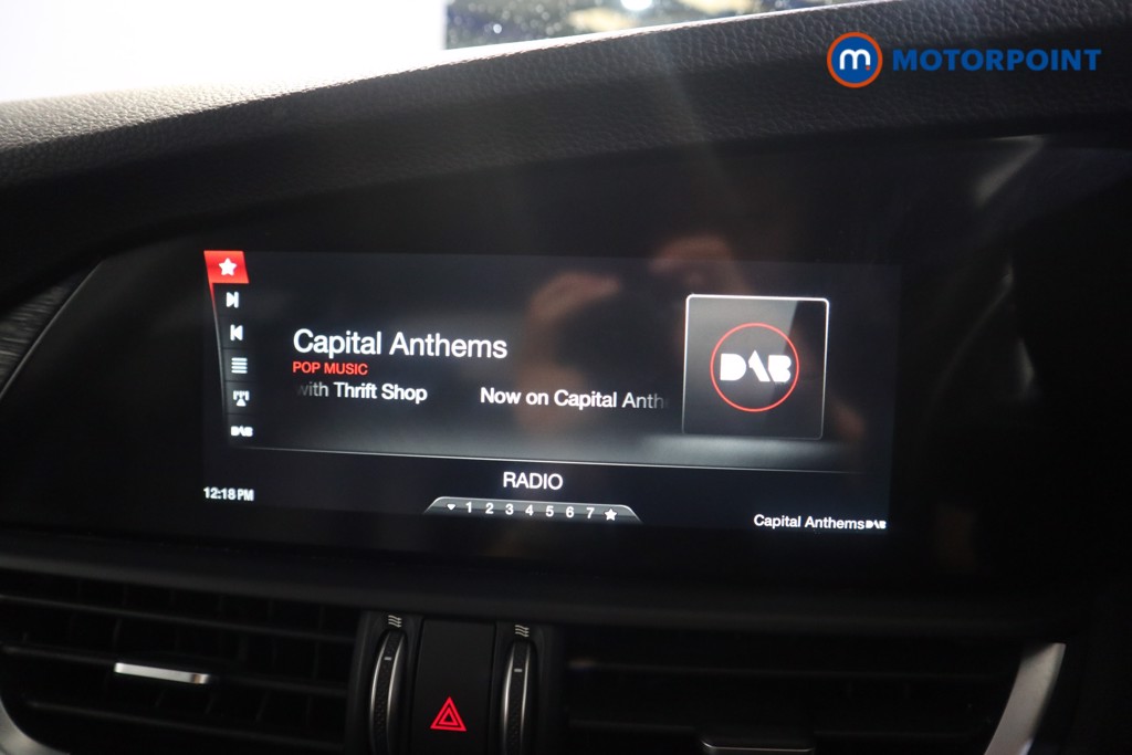 Alfa Romeo Giulia Nero Edizione Automatic Petrol Saloon - Stock Number (1582311) - 8th supplementary image