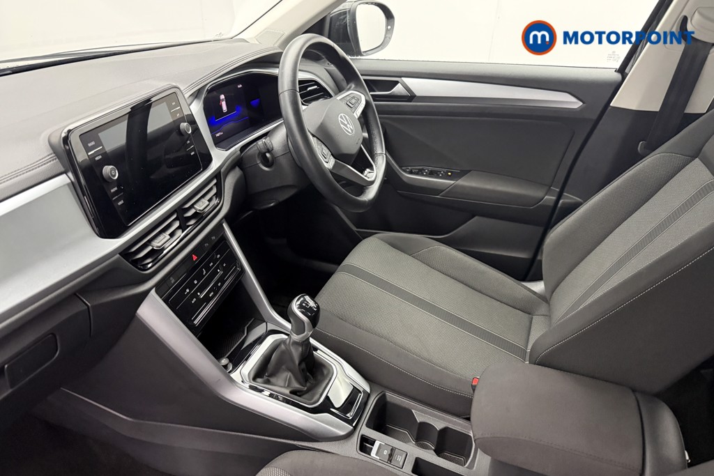 Volkswagen T-Roc Life Manual Petrol SUV - Stock Number (1582323) - 3rd supplementary image