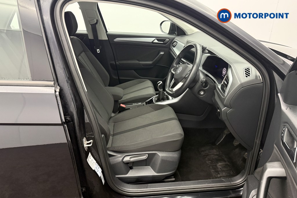 Volkswagen T-Roc Life Manual Petrol SUV - Stock Number (1582323) - 14th supplementary image