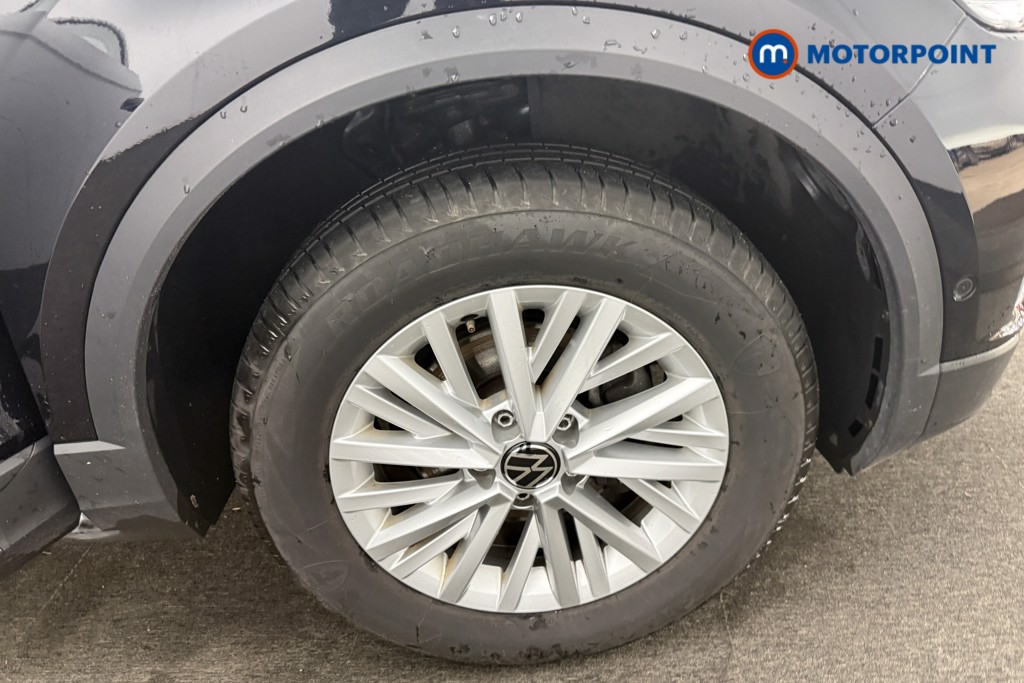 Volkswagen T-Roc Life Manual Petrol SUV - Stock Number (1582323) - 34th supplementary image
