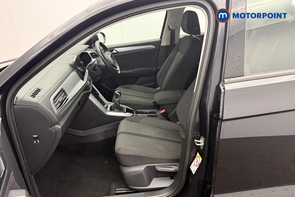 Volkswagen T-Roc Life Manual Petrol SUV - Stock Number (1582323) - 1st supplementary image