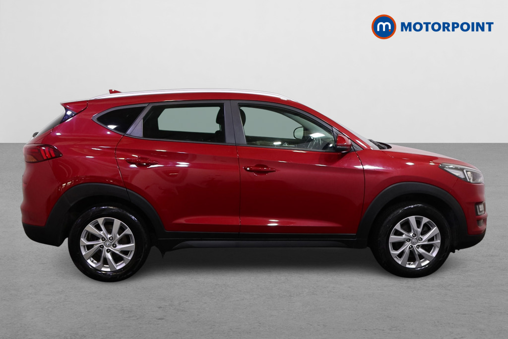 Hyundai Tucson Se Nav Manual Petrol SUV - Stock Number (1582407) - Drivers side