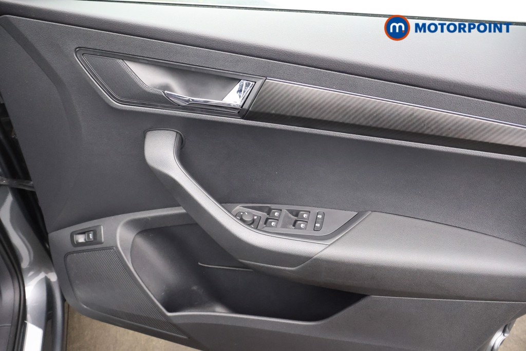Skoda Karoq Sportline Edition Automatic Petrol SUV - Stock Number (1582569) - 16th supplementary image