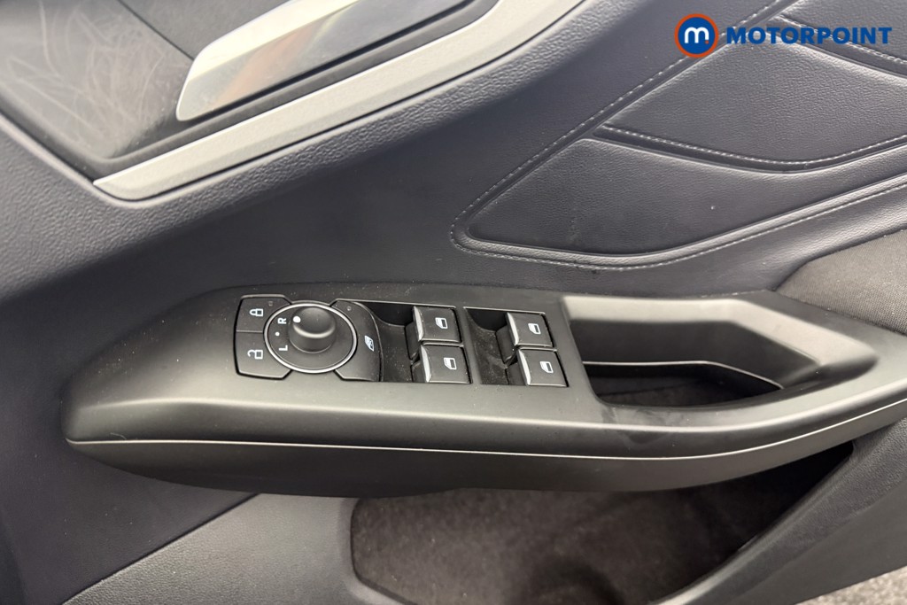 Ford Focus Zetec Edition Manual Petrol Estate - Stock Number (1582671) - 9th supplementary image