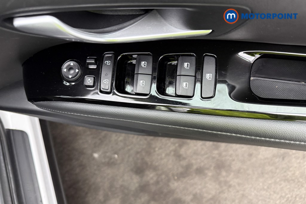 Hyundai Tucson Se Connect Manual Petrol SUV - Stock Number (1582680) - 20th supplementary image
