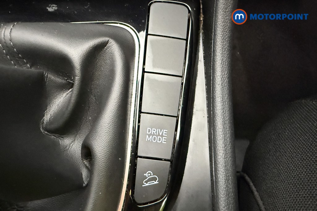Hyundai Tucson Se Connect Manual Petrol SUV - Stock Number (1582680) - 23rd supplementary image