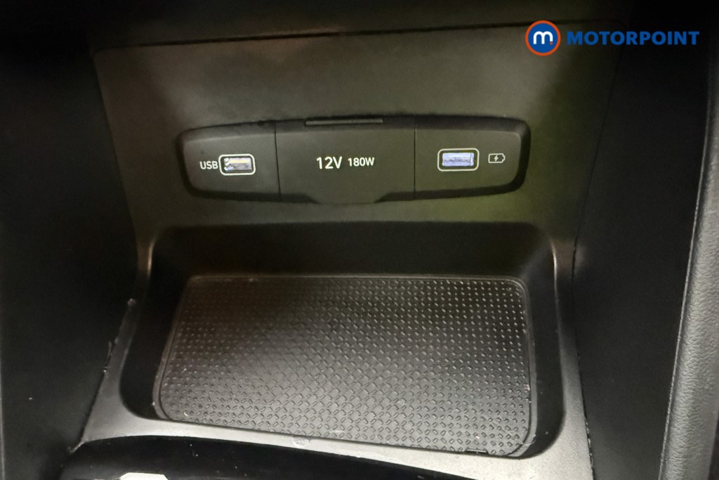 Hyundai Tucson Se Connect Manual Petrol SUV - Stock Number (1582680) - 26th supplementary image