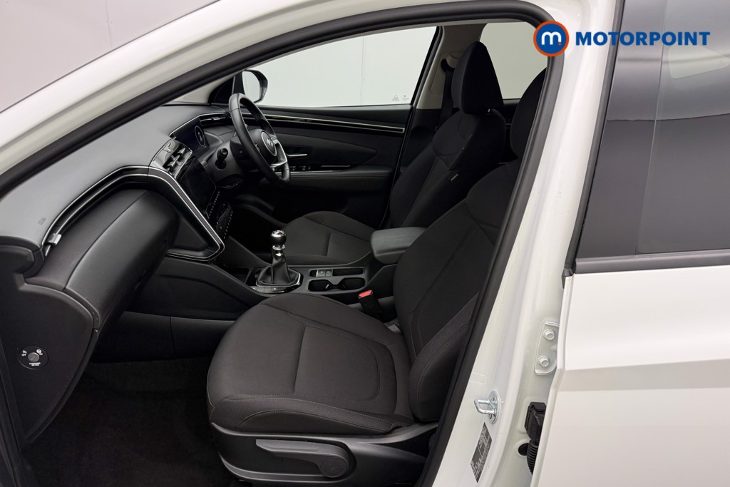 Hyundai Tucson Se Connect Manual Petrol SUV - Stock Number (1582680) - 1st supplementary image
