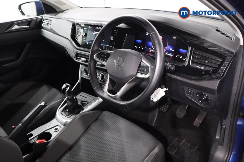 Volkswagen Polo Life Manual Petrol Hatchback - Stock Number (1582779) - 4th supplementary image