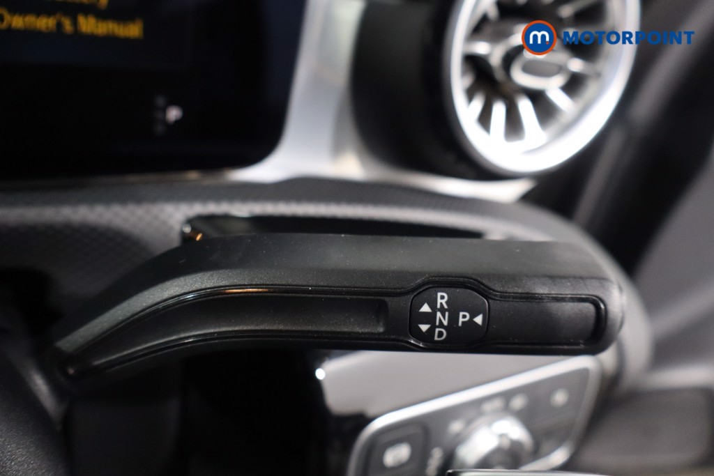 Mercedes-Benz A Class Amg Line Automatic Diesel Hatchback - Stock Number (1582975) - 14th supplementary image