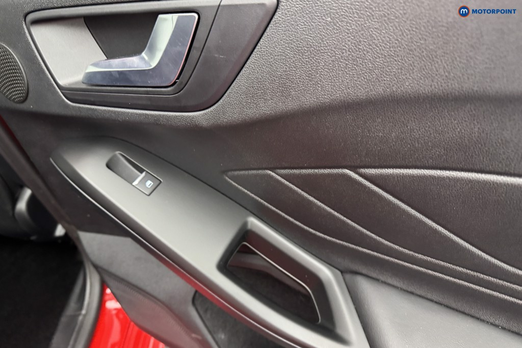Ford Focus St-Line Vignale Manual Petrol Hatchback - Stock Number (1583092) - 26th supplementary image