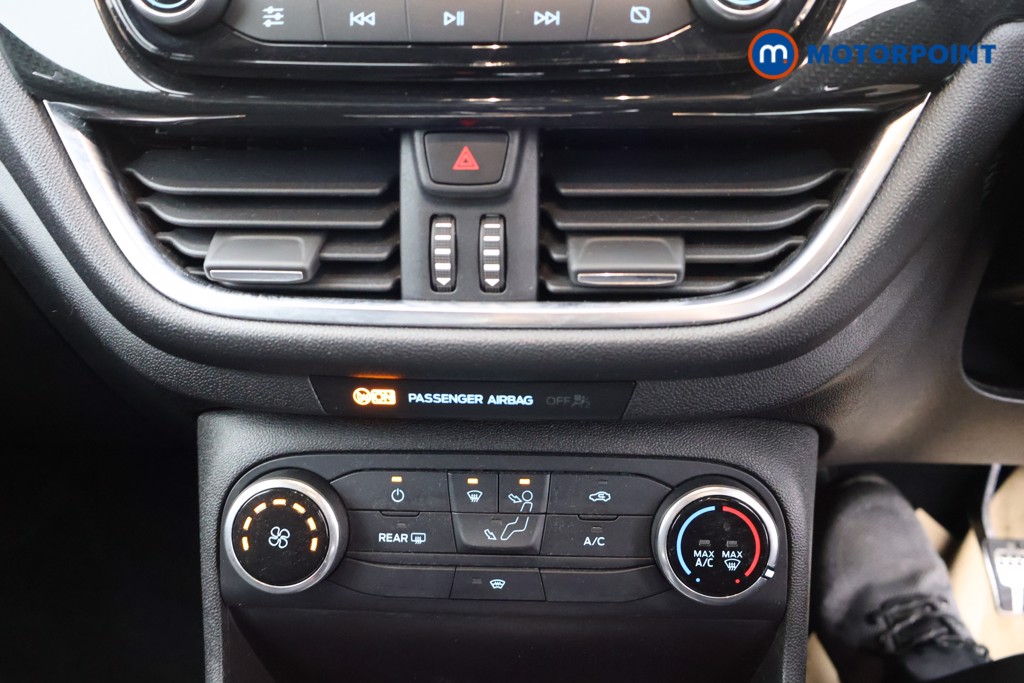 Ford Fiesta St-Line Manual Petrol Hatchback - Stock Number (1583093) - 7th supplementary image