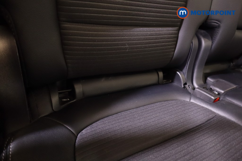 Ford Kuga Titanium Edition Automatic Diesel SUV - Stock Number (1583360) - 25th supplementary image