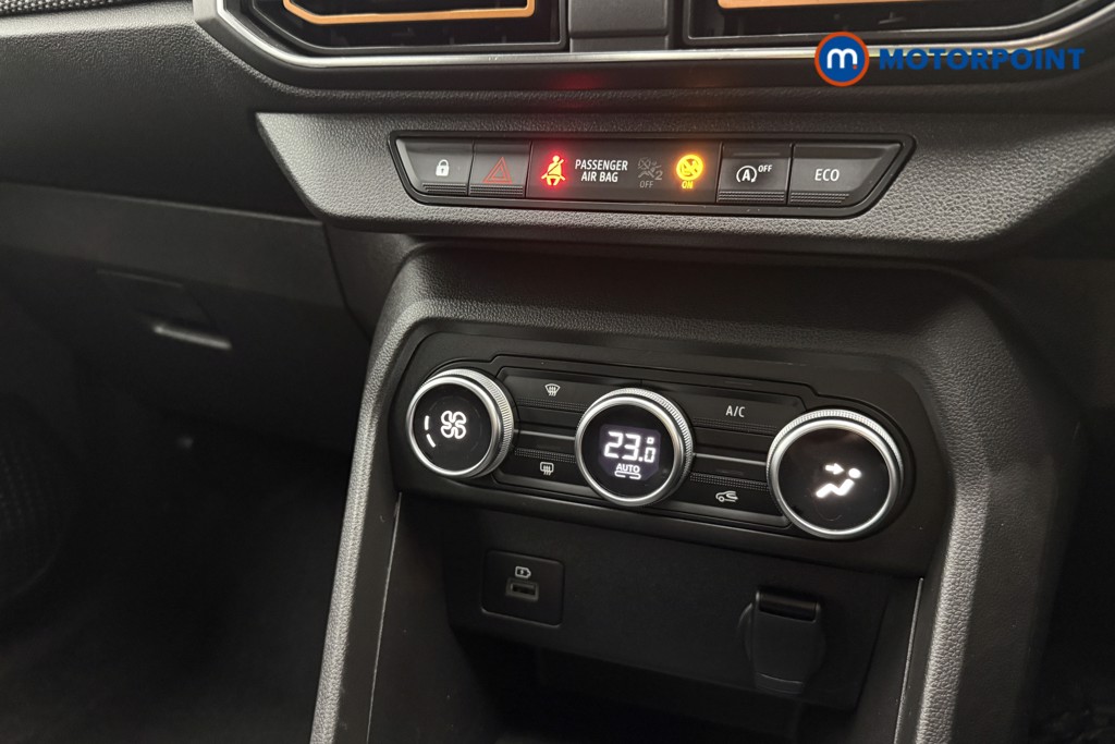 Dacia Sandero Stepway Prestige Automatic Petrol Hatchback - Stock Number (1583558) - 14th supplementary image