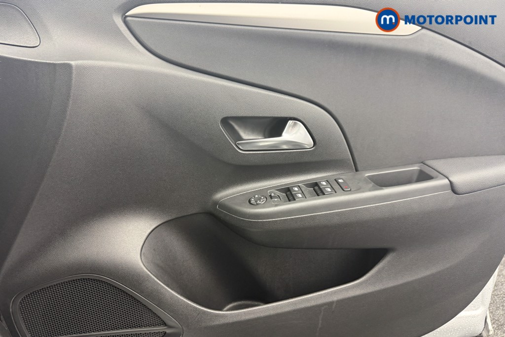 Vauxhall Corsa Design Manual Petrol Hatchback - Stock Number (1583600) - 9th supplementary image