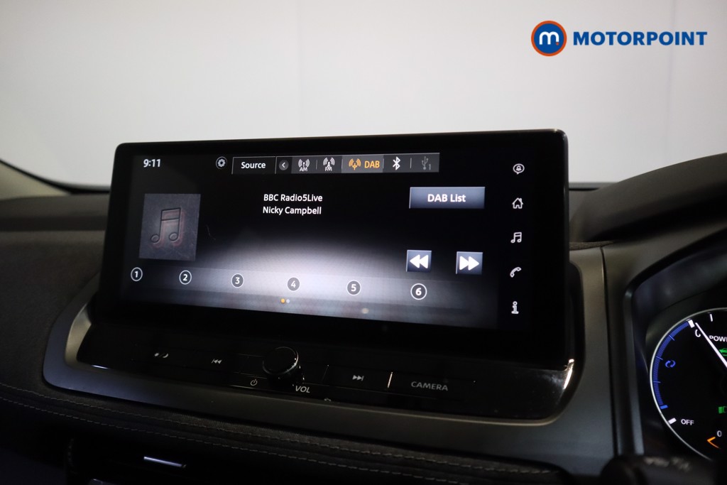 Nissan Qashqai Acenta Premium Automatic Petrol-Electric Hybrid SUV - Stock Number (1583638) - 14th supplementary image