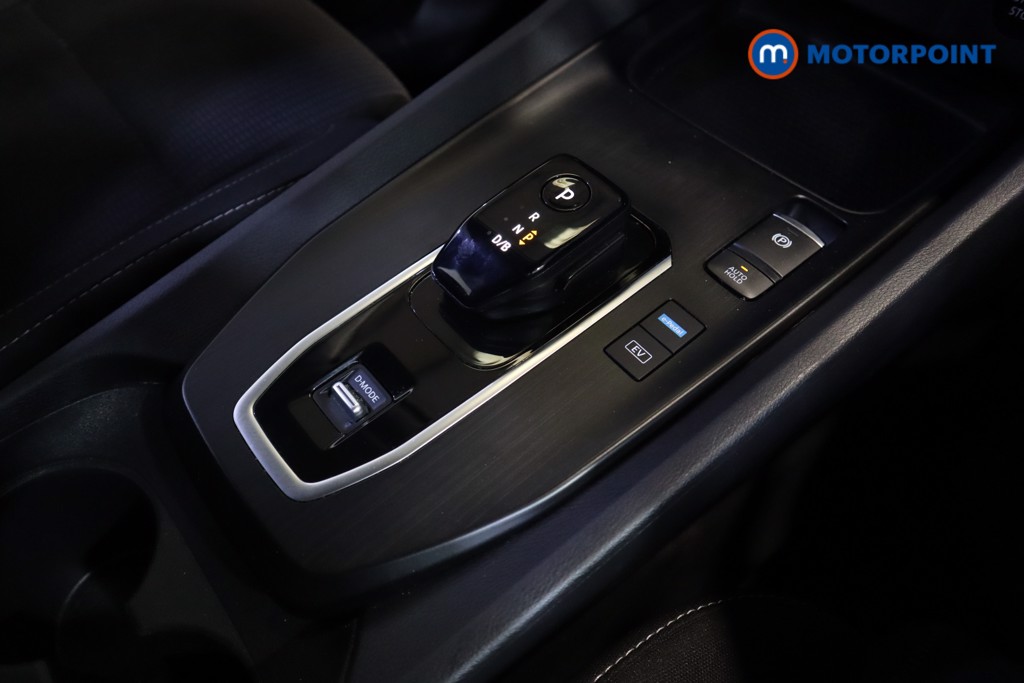 Nissan Qashqai Acenta Premium Automatic Petrol-Electric Hybrid SUV - Stock Number (1583638) - 20th supplementary image