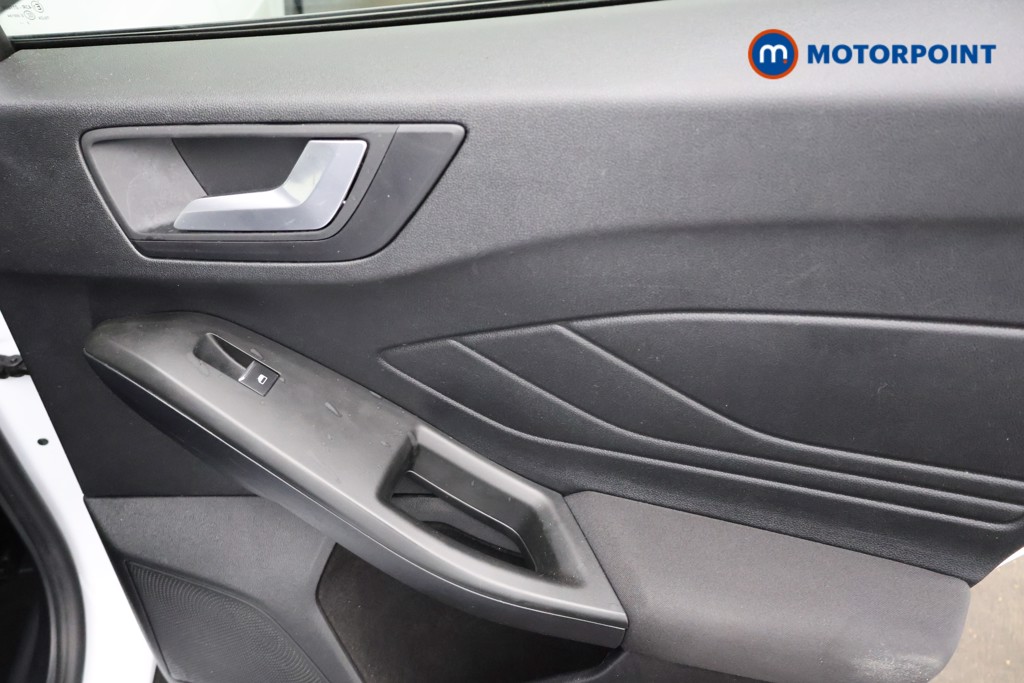 Ford Focus Active Edition Manual Petrol Hatchback - Stock Number (1583765) - 18th supplementary image
