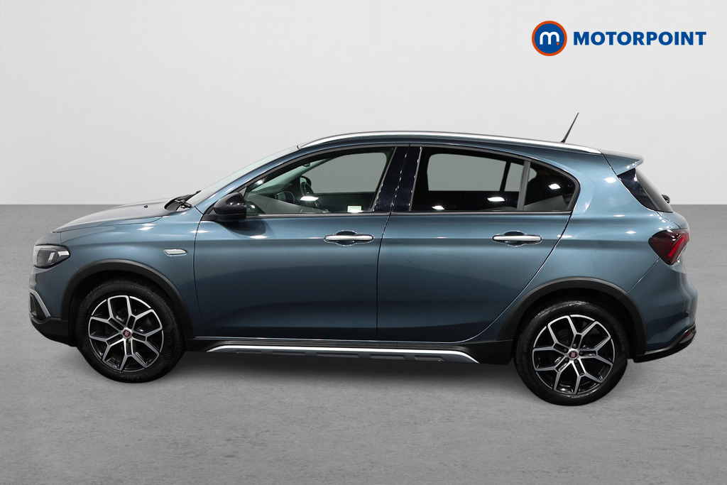 Fiat Tipo Cross 1.0 5Dr Manual Petrol Hatchback - Stock Number (1583826) - Passenger side