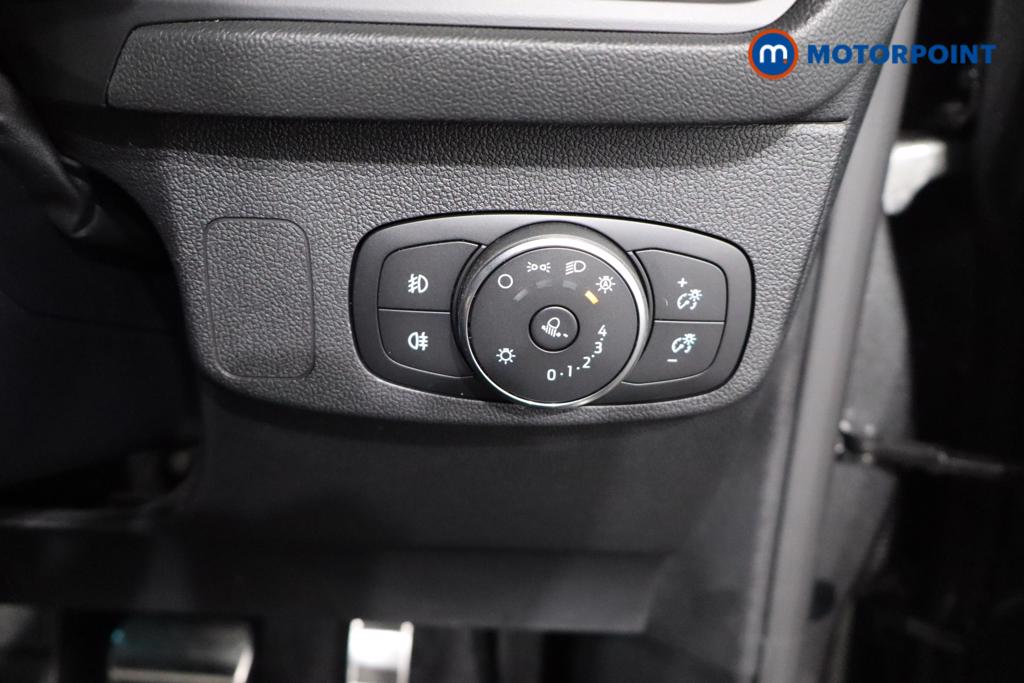 Ford Focus St-Line X Automatic Petrol Hatchback - Stock Number (1583848) - 14th supplementary image