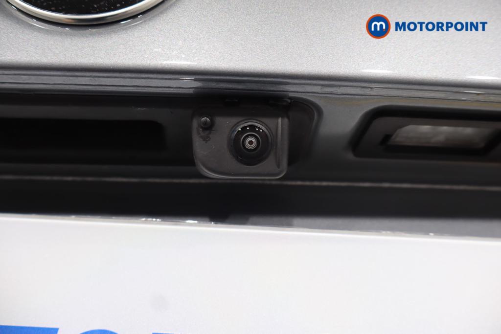 BMW 1 Series M135 Automatic Petrol Hatchback - Stock Number (1583929) - 17th supplementary image