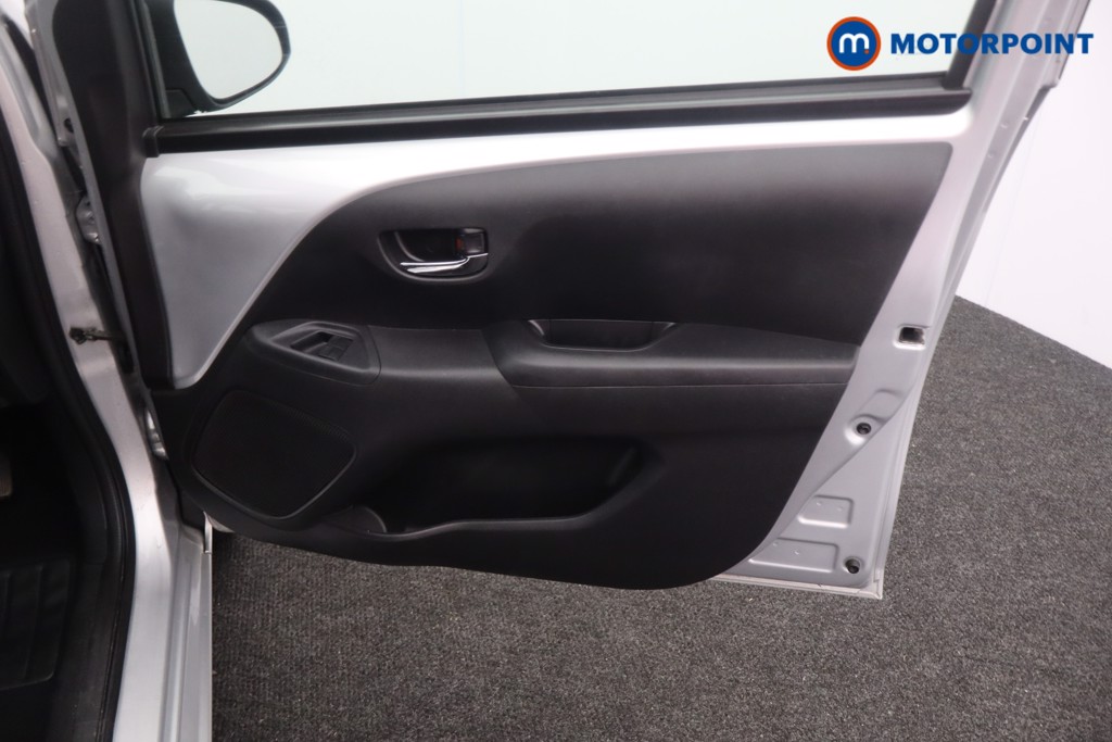 Peugeot 108 Allure Automatic Petrol Hatchback - Stock Number (1583968) - 12th supplementary image