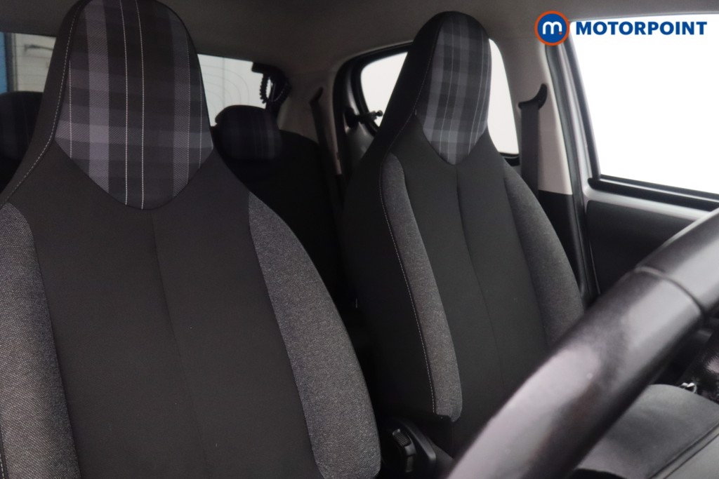 Peugeot 108 Allure Automatic Petrol Hatchback - Stock Number (1583968) - 13th supplementary image