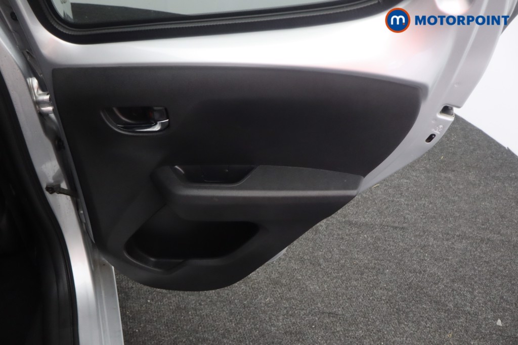 Peugeot 108 Allure Automatic Petrol Hatchback - Stock Number (1583968) - 18th supplementary image