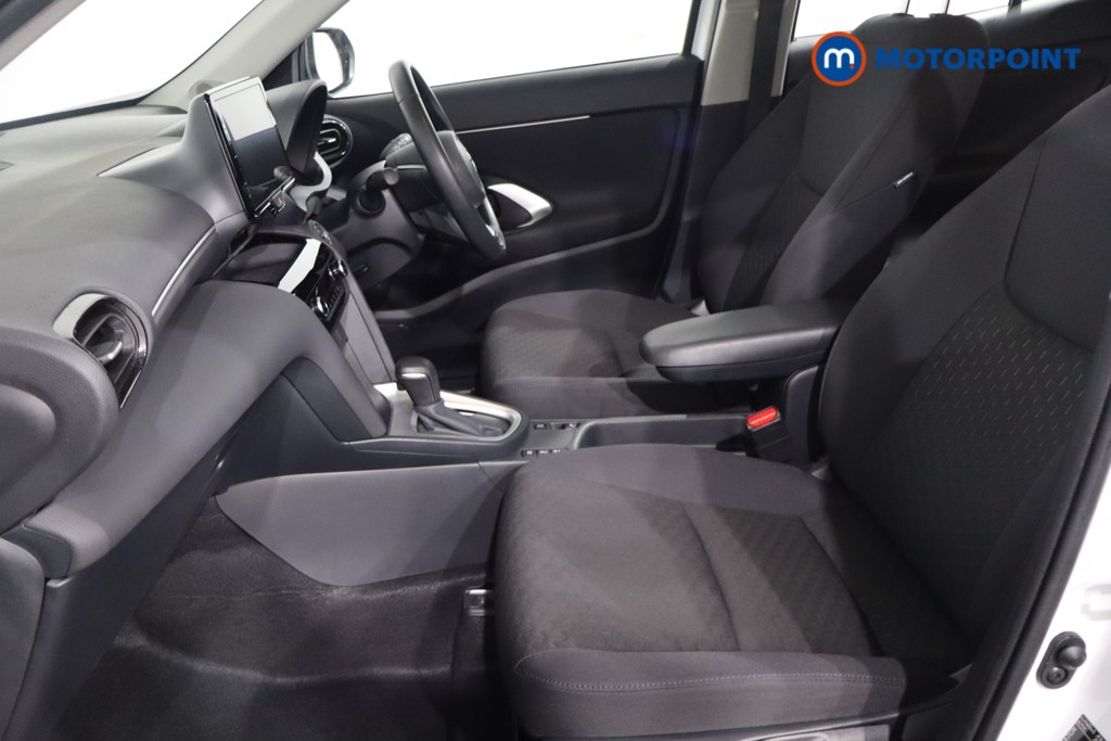 Toyota Yaris Cross Icon Automatic Petrol-Electric Hybrid Estate - Stock Number (1584173) - 4th supplementary image