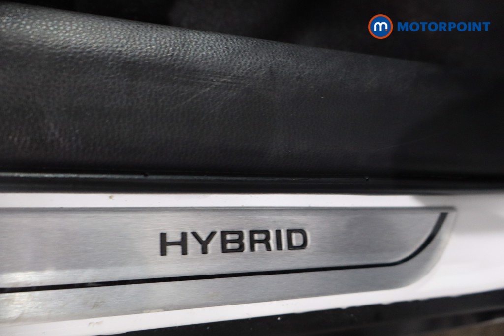 Toyota Yaris Cross Icon Automatic Petrol-Electric Hybrid Estate - Stock Number (1584173) - 23rd supplementary image