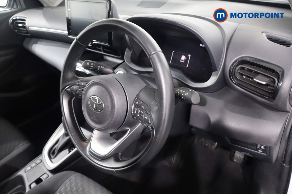 Toyota Yaris Cross Icon Automatic Petrol-Electric Hybrid Estate - Stock Number (1584173) - 24th supplementary image