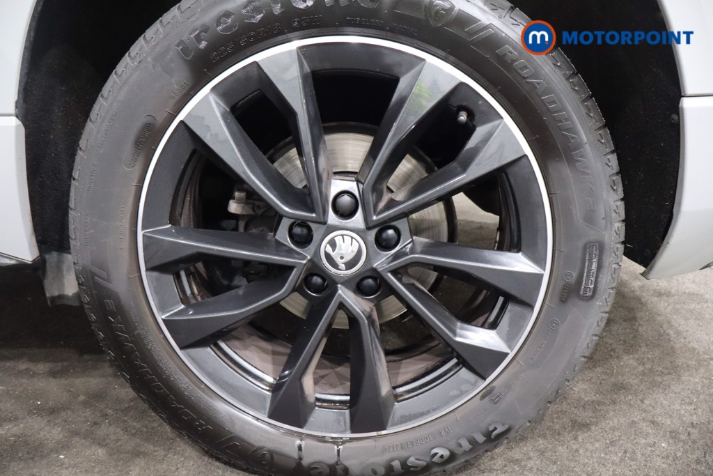 Skoda Karoq Sportline Automatic Petrol SUV - Stock Number (1584335) - 9th supplementary image