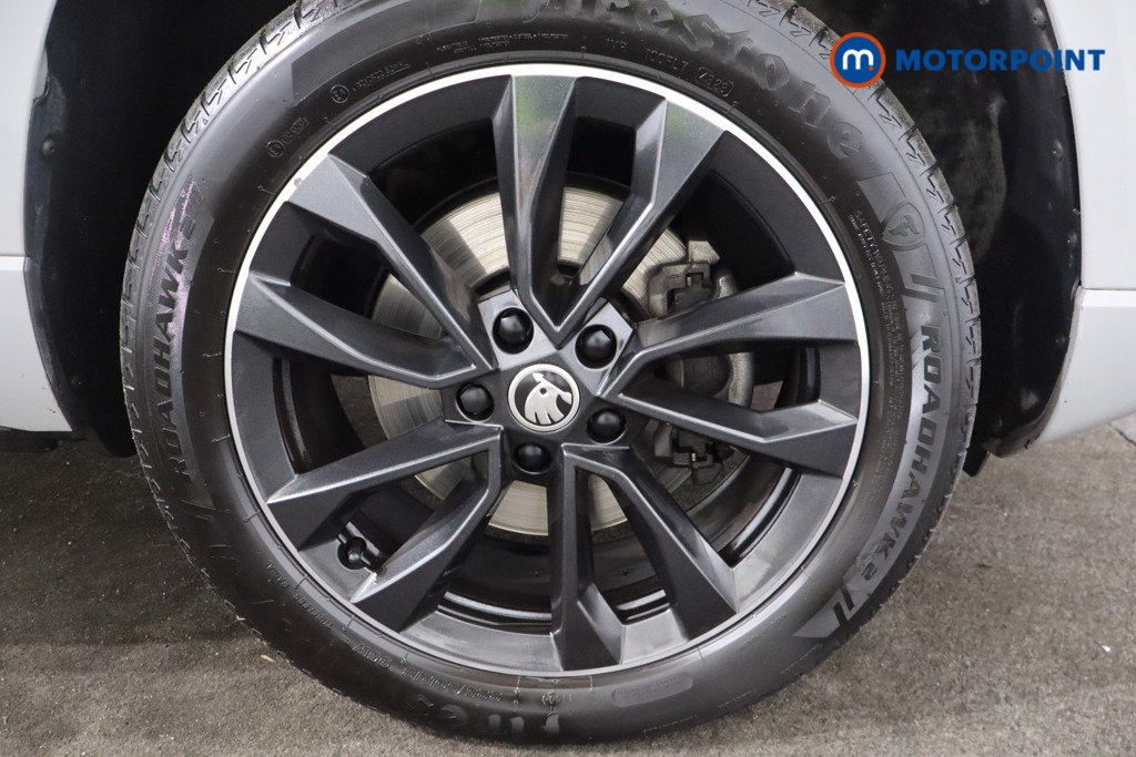 Skoda Karoq Sportline Automatic Petrol SUV - Stock Number (1584335) - 11th supplementary image