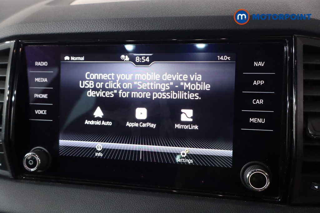 Skoda Karoq Sportline Automatic Petrol SUV - Stock Number (1584335) - 13th supplementary image