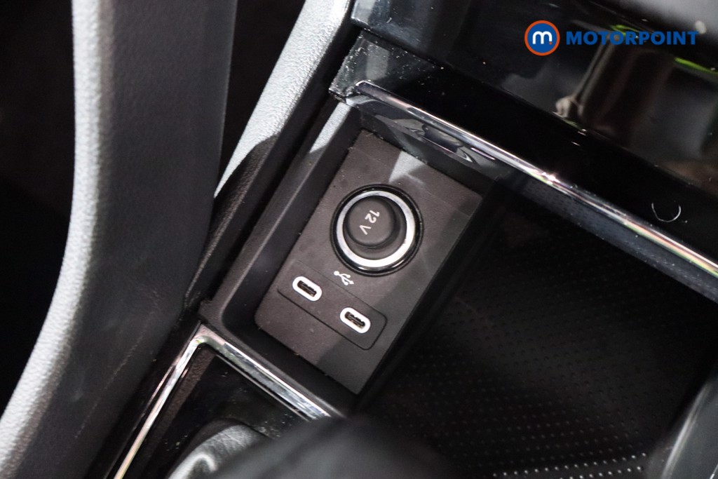 Skoda Karoq Sportline Automatic Petrol SUV - Stock Number (1584335) - 17th supplementary image