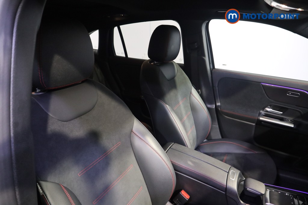 Mercedes-Benz GLA Amg Line Night Edition Automatic Petrol SUV - Stock Number (1584436) - 12th supplementary image