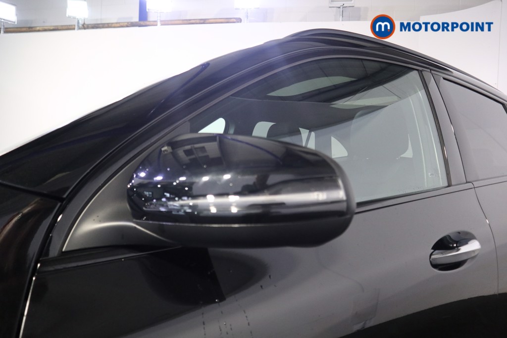 Mercedes-Benz GLA Amg Line Night Edition Automatic Petrol SUV - Stock Number (1584436) - 25th supplementary image