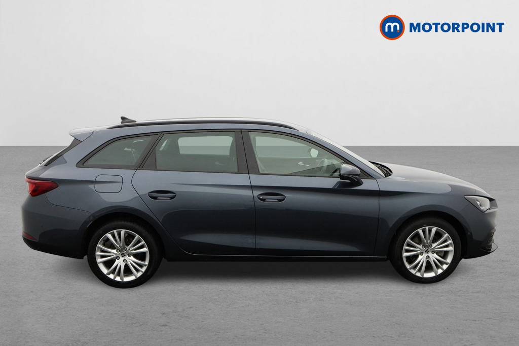 Seat Leon Se Dynamic Manual Diesel Estate - Stock Number (1584481) - Drivers side