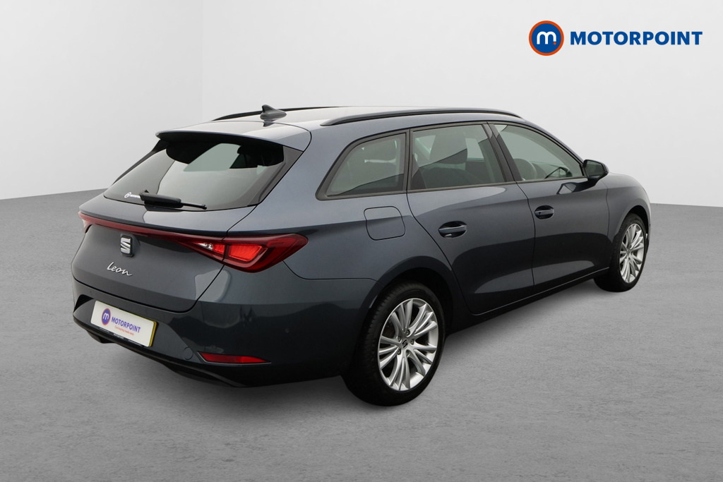 Seat Leon Se Dynamic Manual Diesel Estate - Stock Number (1584481) - Drivers side rear corner