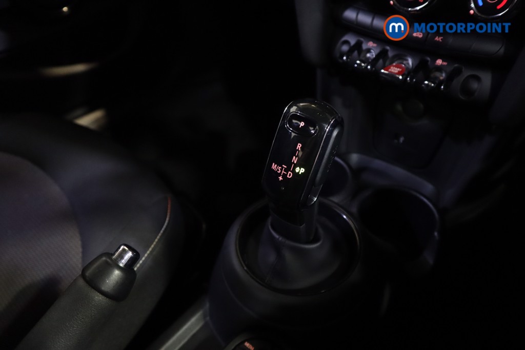 Mini Hatchback Cooper Classic Automatic Petrol Hatchback - Stock Number (1584730) - 20th supplementary image