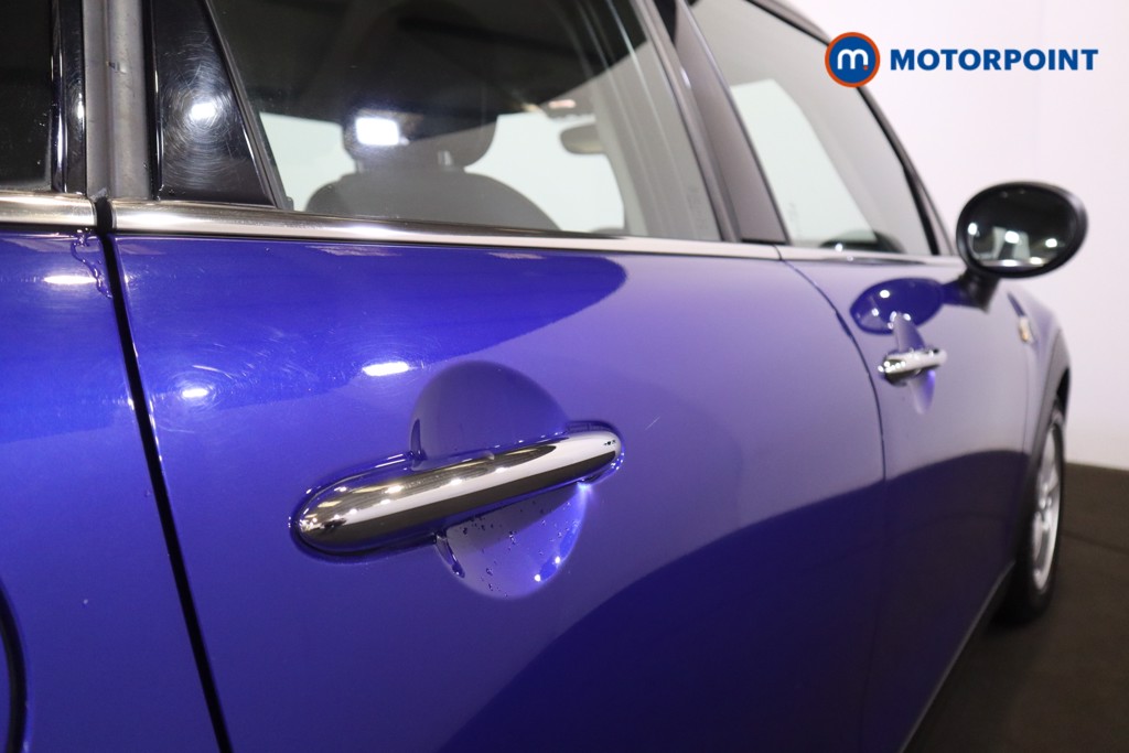 Mini Hatchback Cooper Classic Automatic Petrol Hatchback - Stock Number (1584730) - 32nd supplementary image