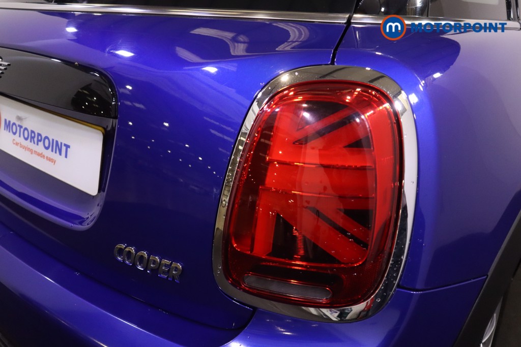 Mini Hatchback Cooper Classic Automatic Petrol Hatchback - Stock Number (1584730) - 35th supplementary image
