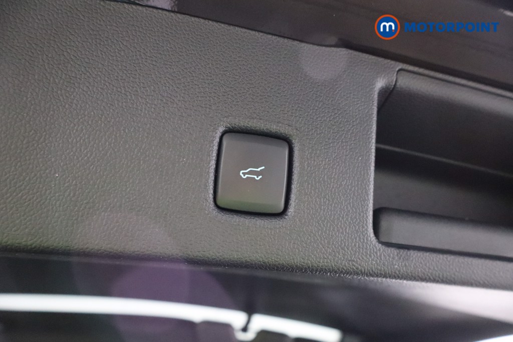 Ford Kuga St-Line Edition Automatic Petrol Plug-In Hybrid SUV - Stock Number (1584743) - 33rd supplementary image
