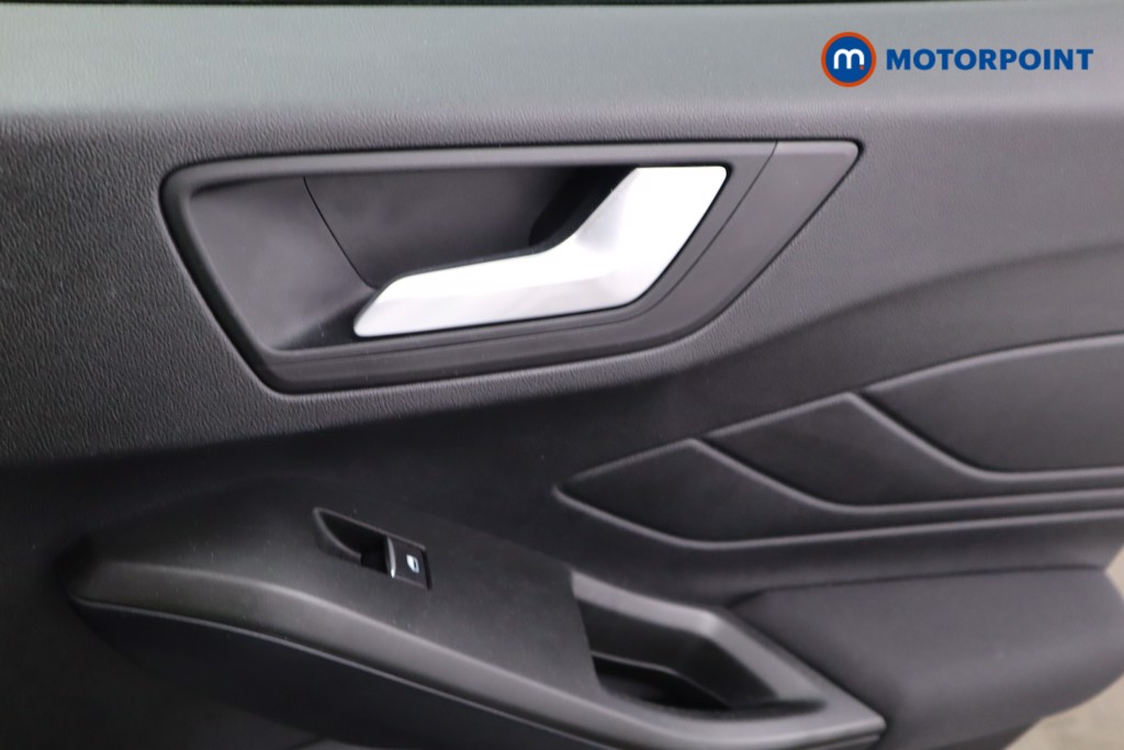 Ford Focus Titanium Manual Petrol Hatchback - Stock Number (1584799) - 18th supplementary image