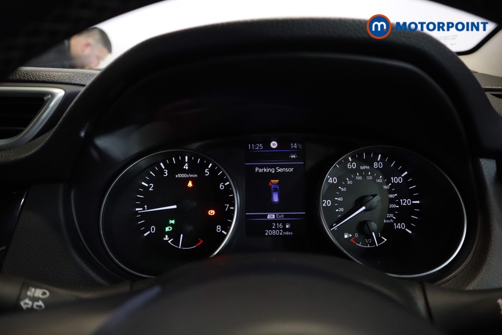 Nissan Qashqai Acenta Premium Manual Petrol SUV - Stock Number (1584932) - 13th supplementary image
