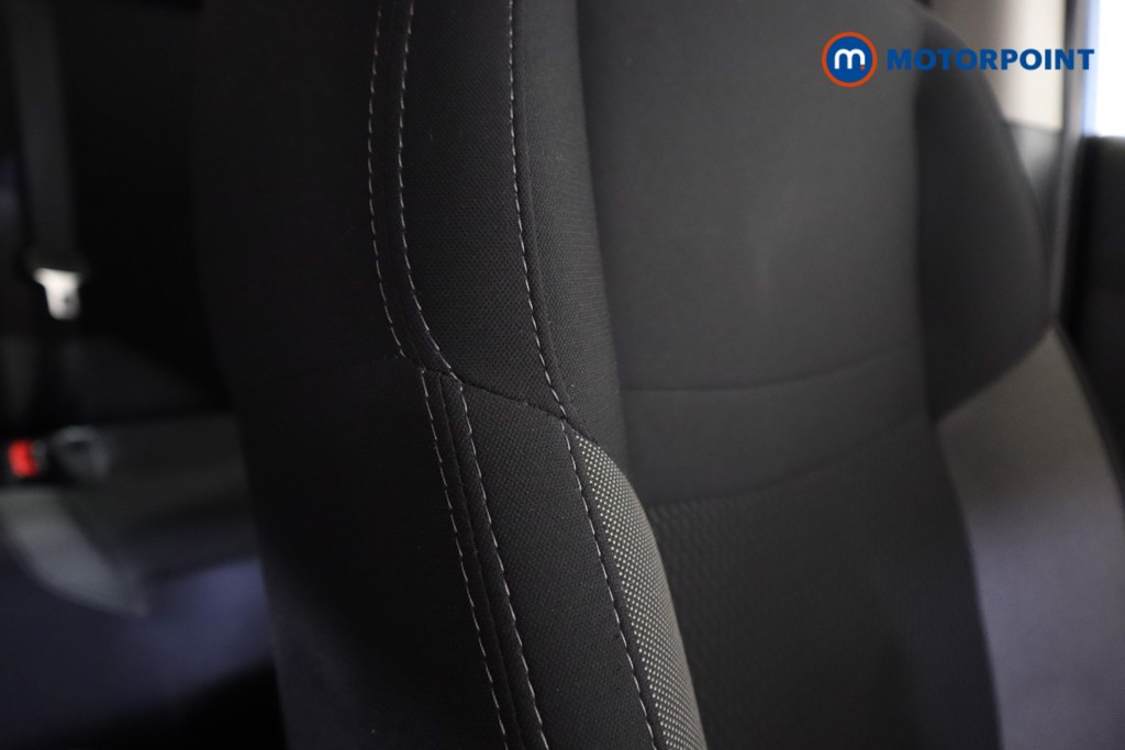 Nissan Qashqai Acenta Premium Manual Petrol SUV - Stock Number (1584932) - 21st supplementary image