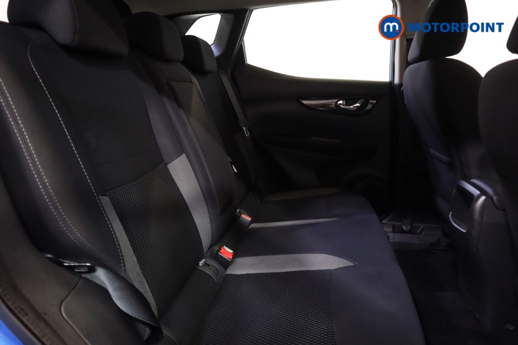 Nissan Qashqai Acenta Premium Manual Petrol SUV - Stock Number (1584932) - 24th supplementary image
