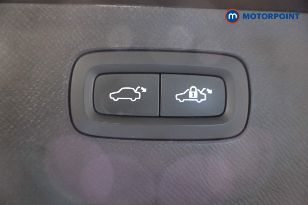 Volvo Xc90 R Design Automatic Diesel SUV - Stock Number (1584974) - 39th supplementary image